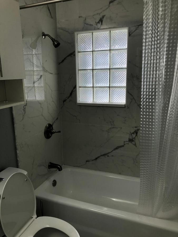 2 Bedrooms Vacation Home Tampa Zewnętrze zdjęcie